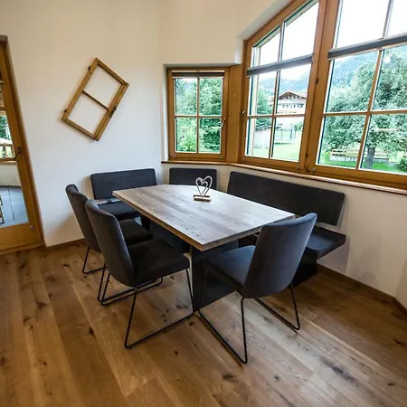 Leni'S Appartements Fieberbrunn Esterno foto